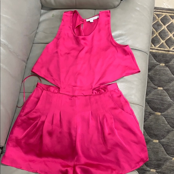 Jumpsuit - Picture 5 of 8